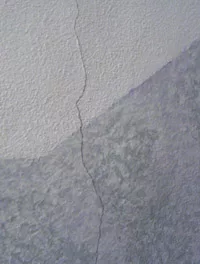 Plaster cracks
