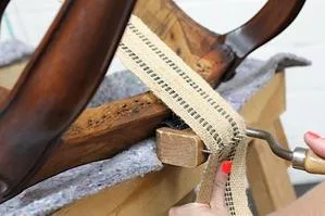 belt tensioner