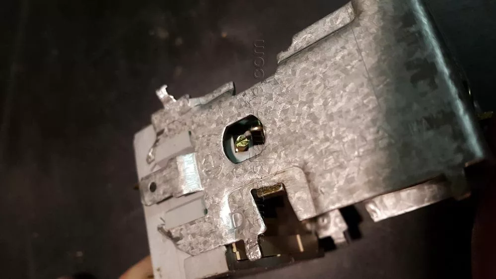 refrigerator thermostat