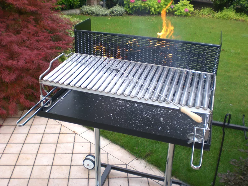 Differences between barbecue and grill
